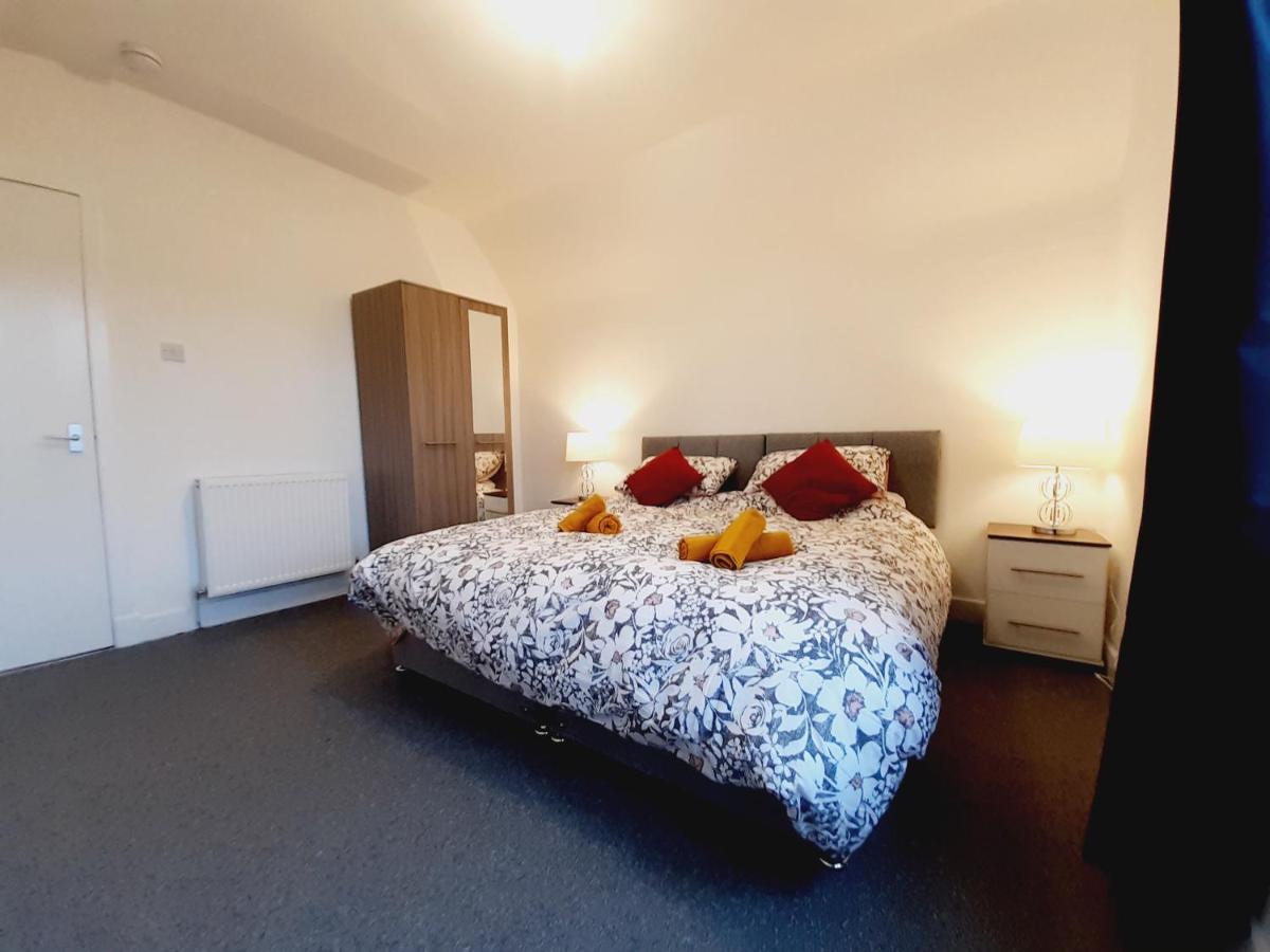 Carvetii - Vincent House - Large 3 Bedroom Apartment With On-Site Parking Lochgelly Exterior foto