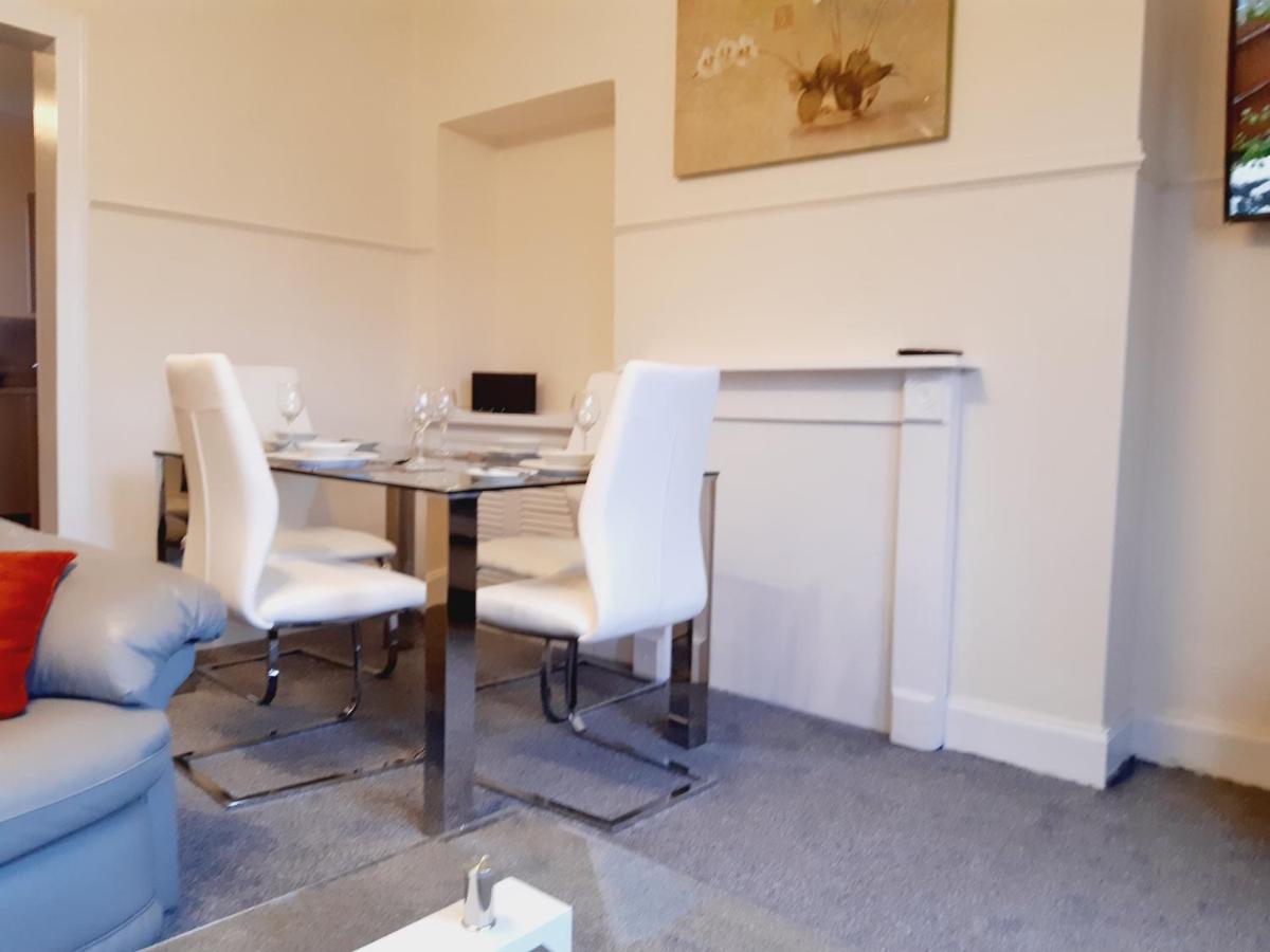 Carvetii - Vincent House - Large 3 Bedroom Apartment With On-Site Parking Lochgelly Exterior foto